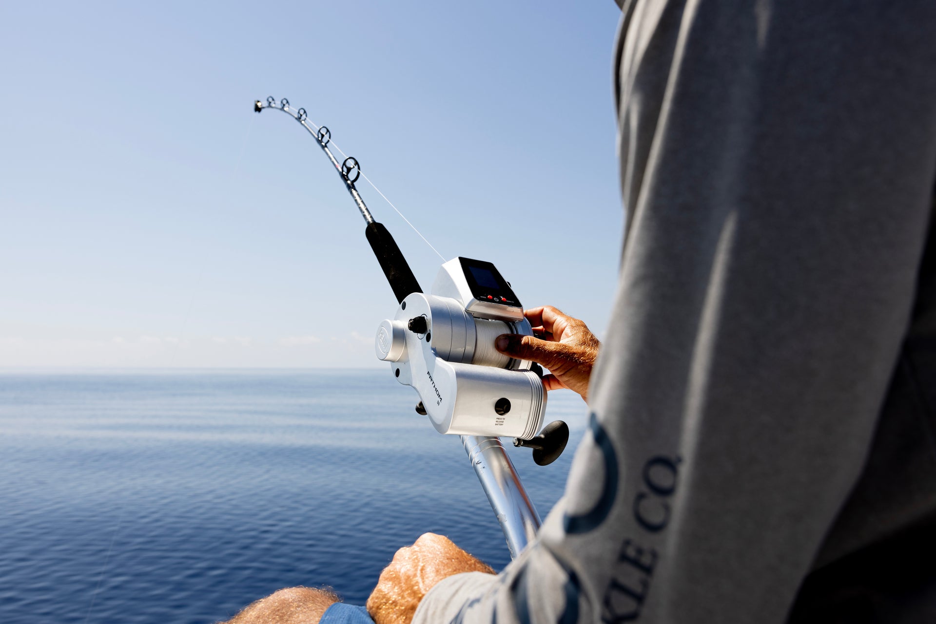 Fathom Electric Bent Rod Image | Penn®
