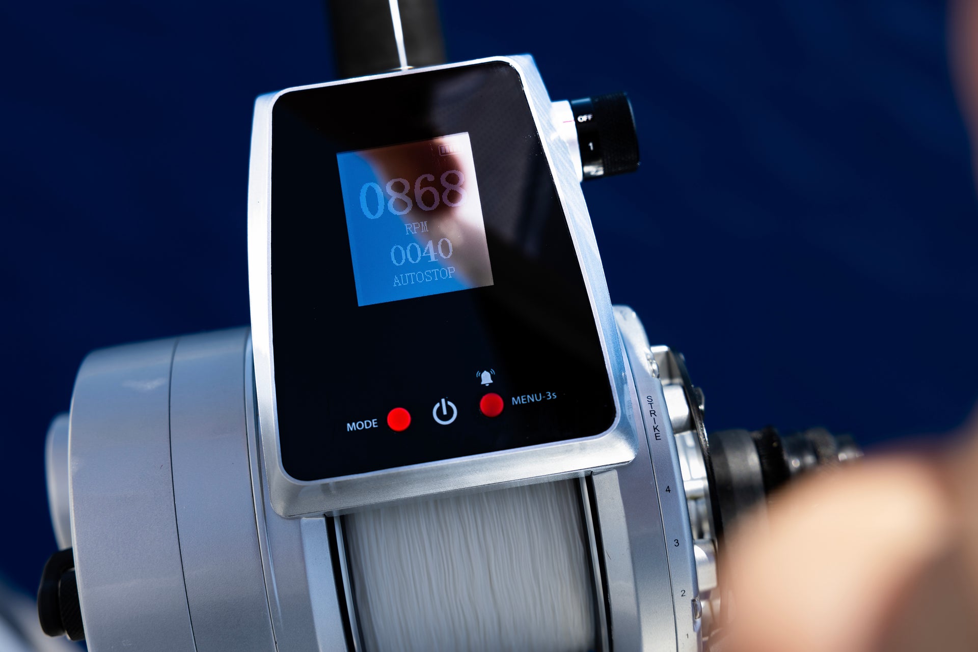 Fathom Electric LS Menu Image | Penn®