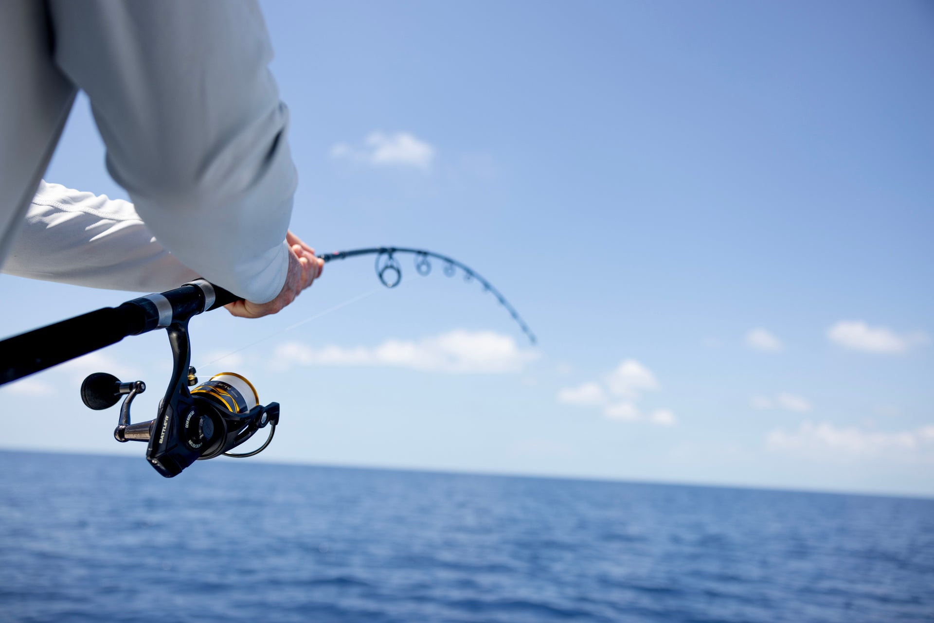 Battle IV LS Bent Rod Image | Penn®
