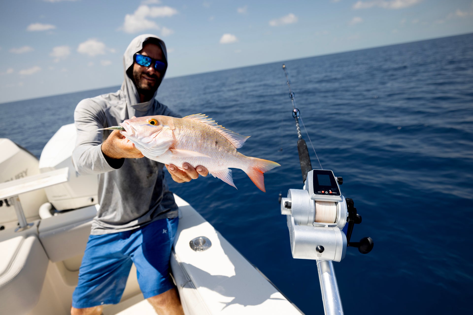 Fathom Electric Snapper Catch On Boat Image | Penn®