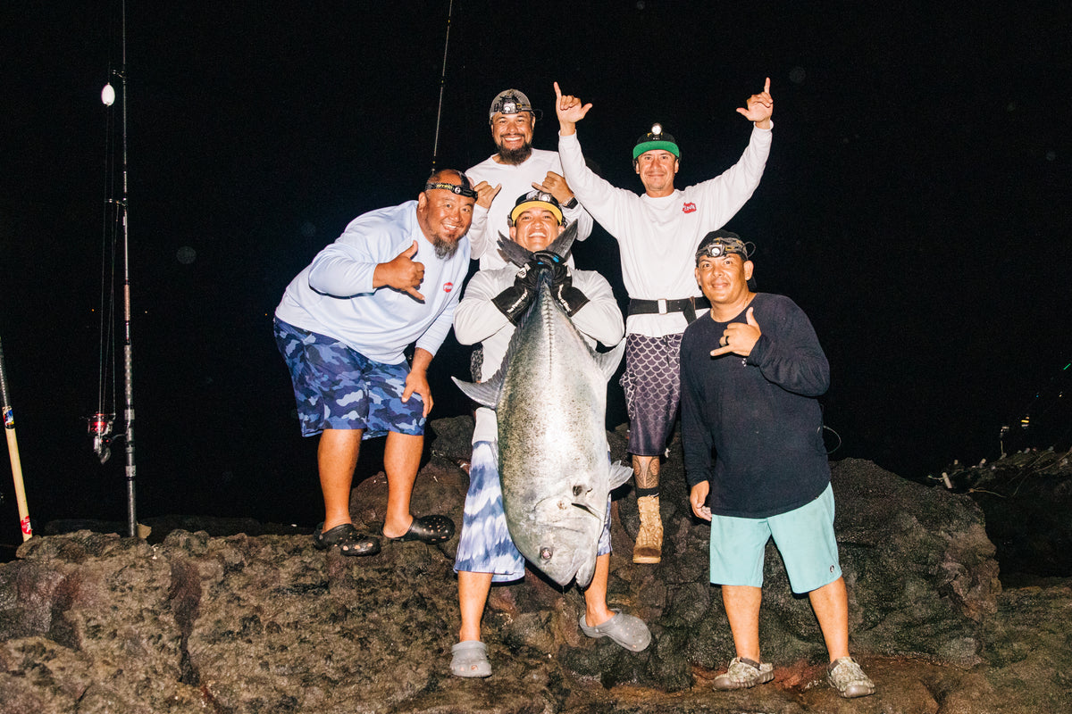 Ulae Fish Hawaiian Anglers Fight The Elusive Ulua